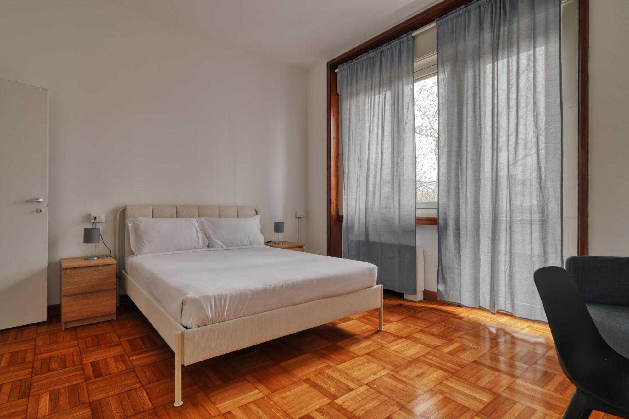 Joivy Chic 3-Bed Flat Near Colonne Di San Lorenzo 밀라노 외부 사진