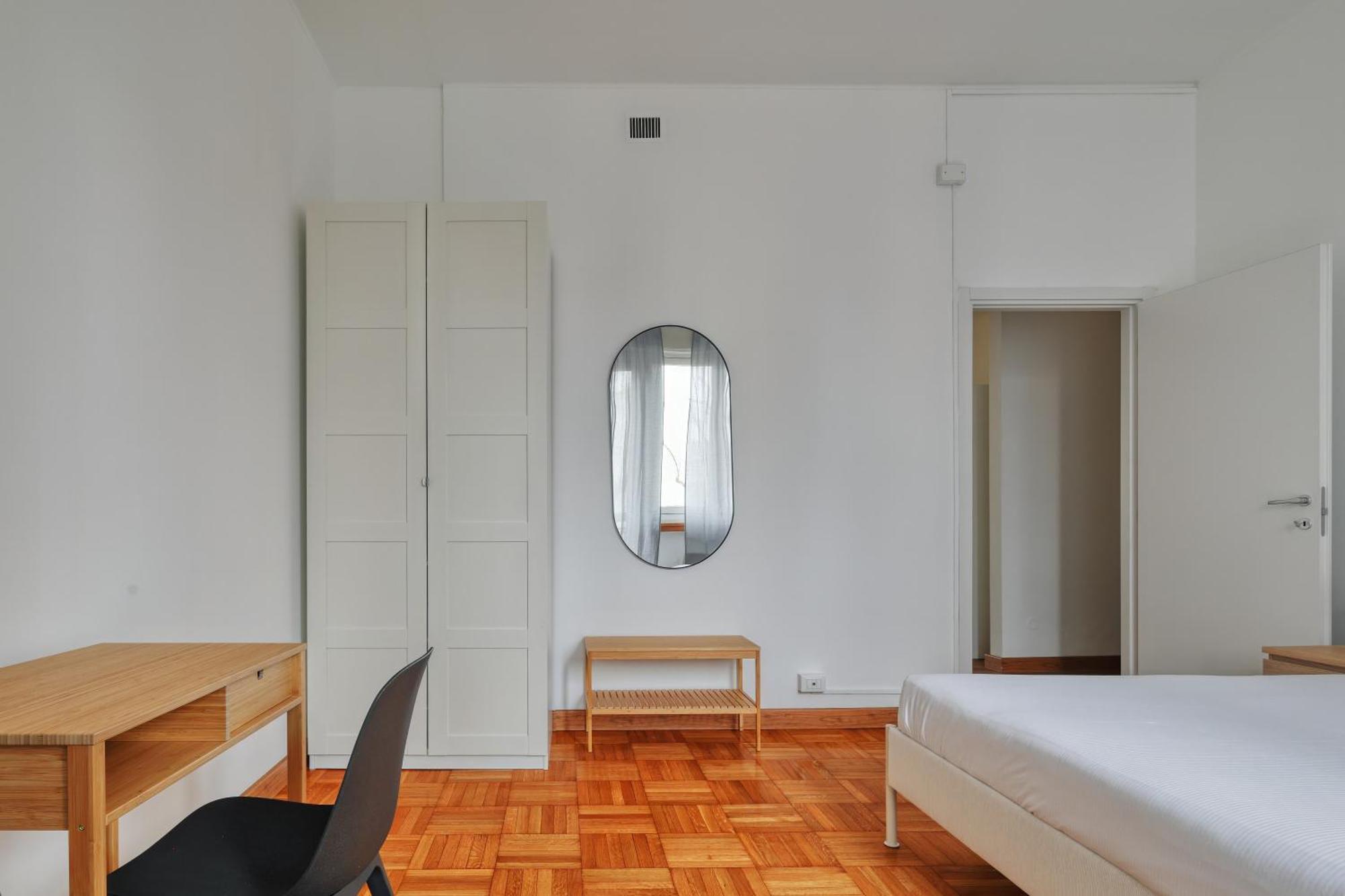 Joivy Chic 3-Bed Flat Near Colonne Di San Lorenzo 밀라노 외부 사진