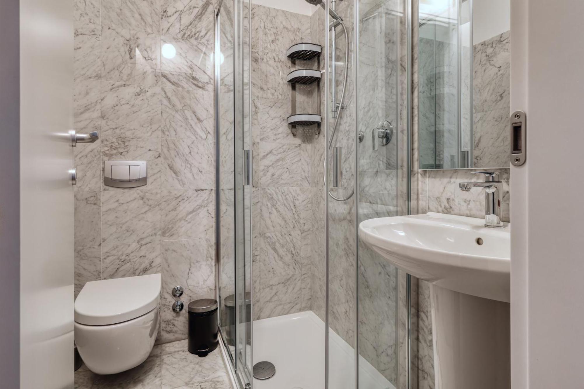 Joivy Chic 3-Bed Flat Near Colonne Di San Lorenzo 밀라노 외부 사진
